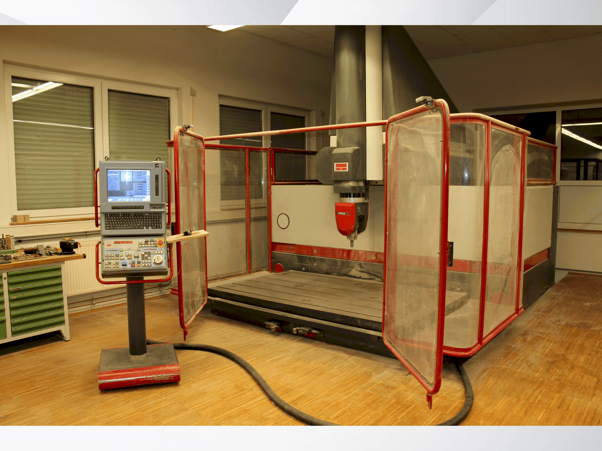 Front view of Fidia Digit 218 machine