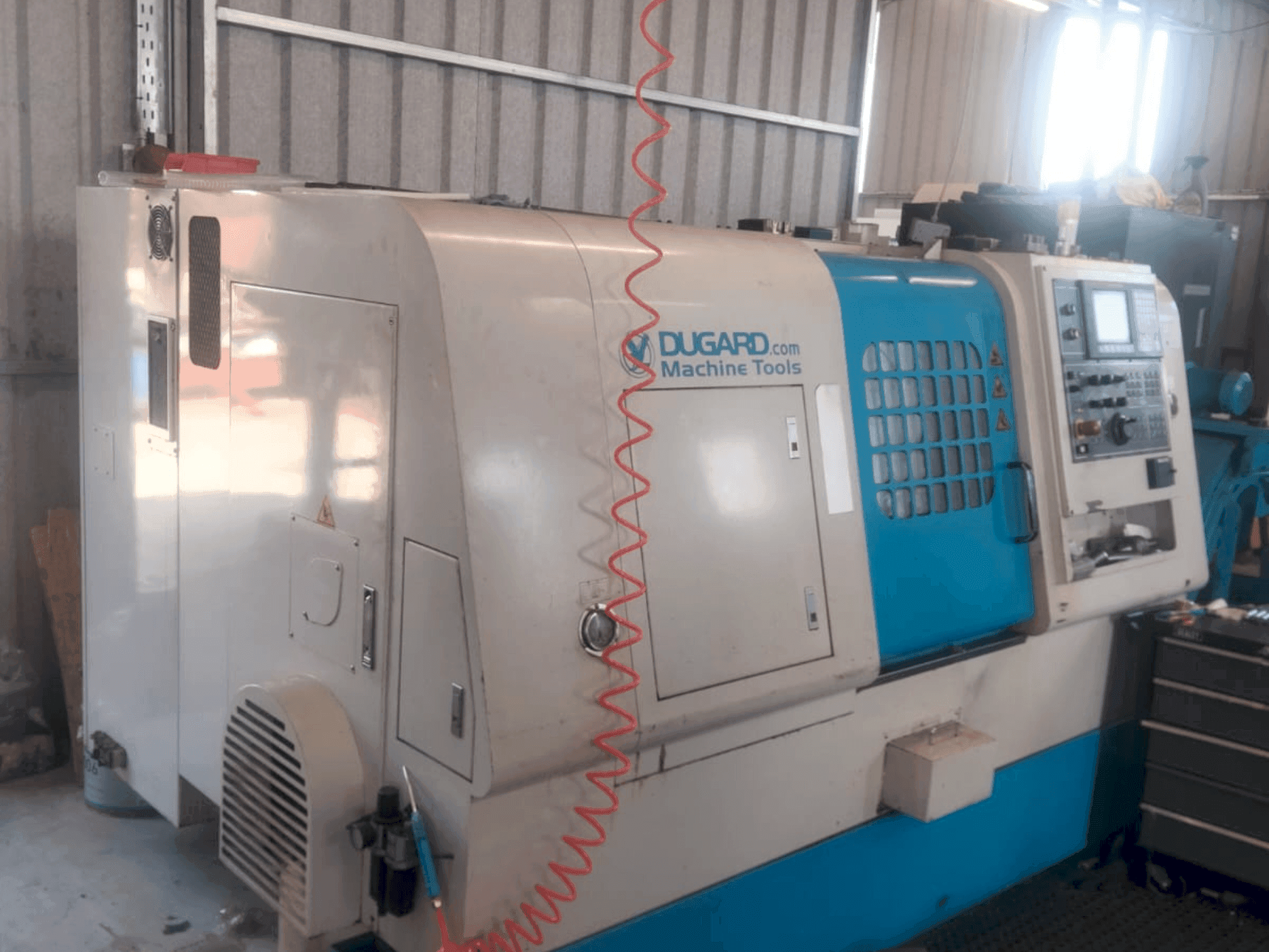 Front view of Dugard Eagle 200 machine