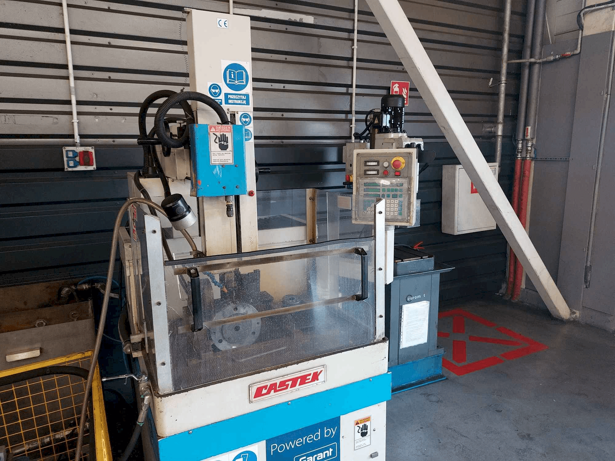 Front view of CASTEK SD5030CE machine