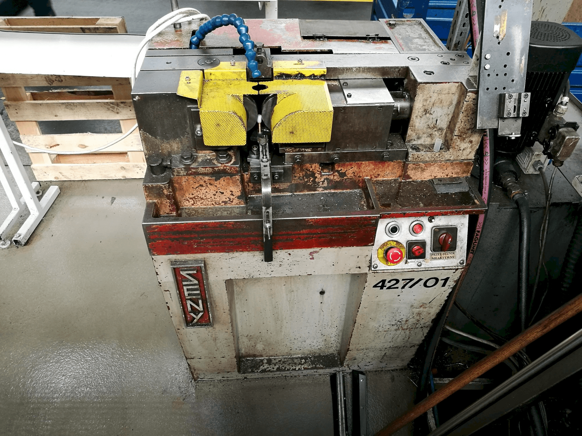 Front view of SENY D30E machine