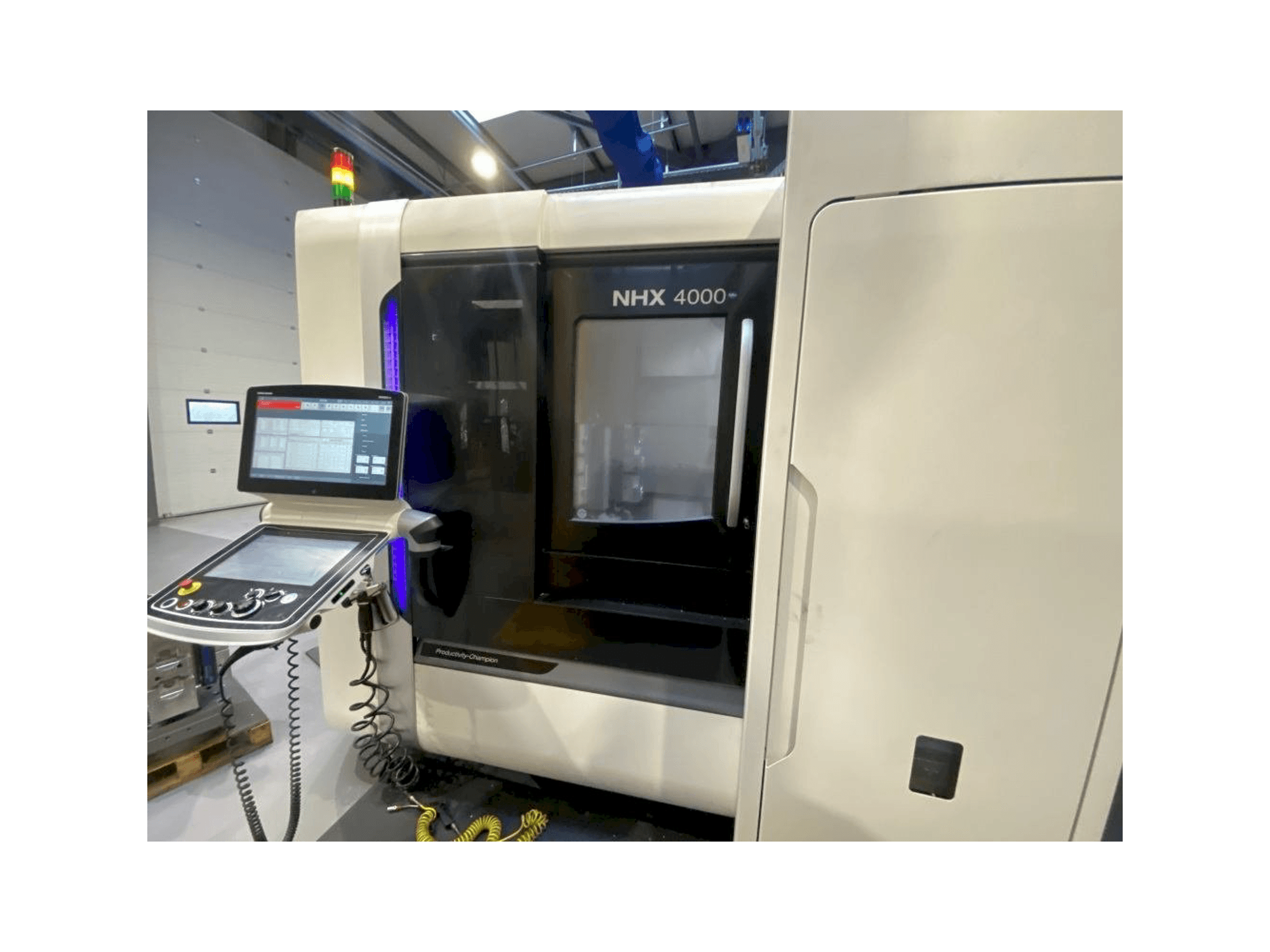 Front view of DMG MORI NHX 4000 machine