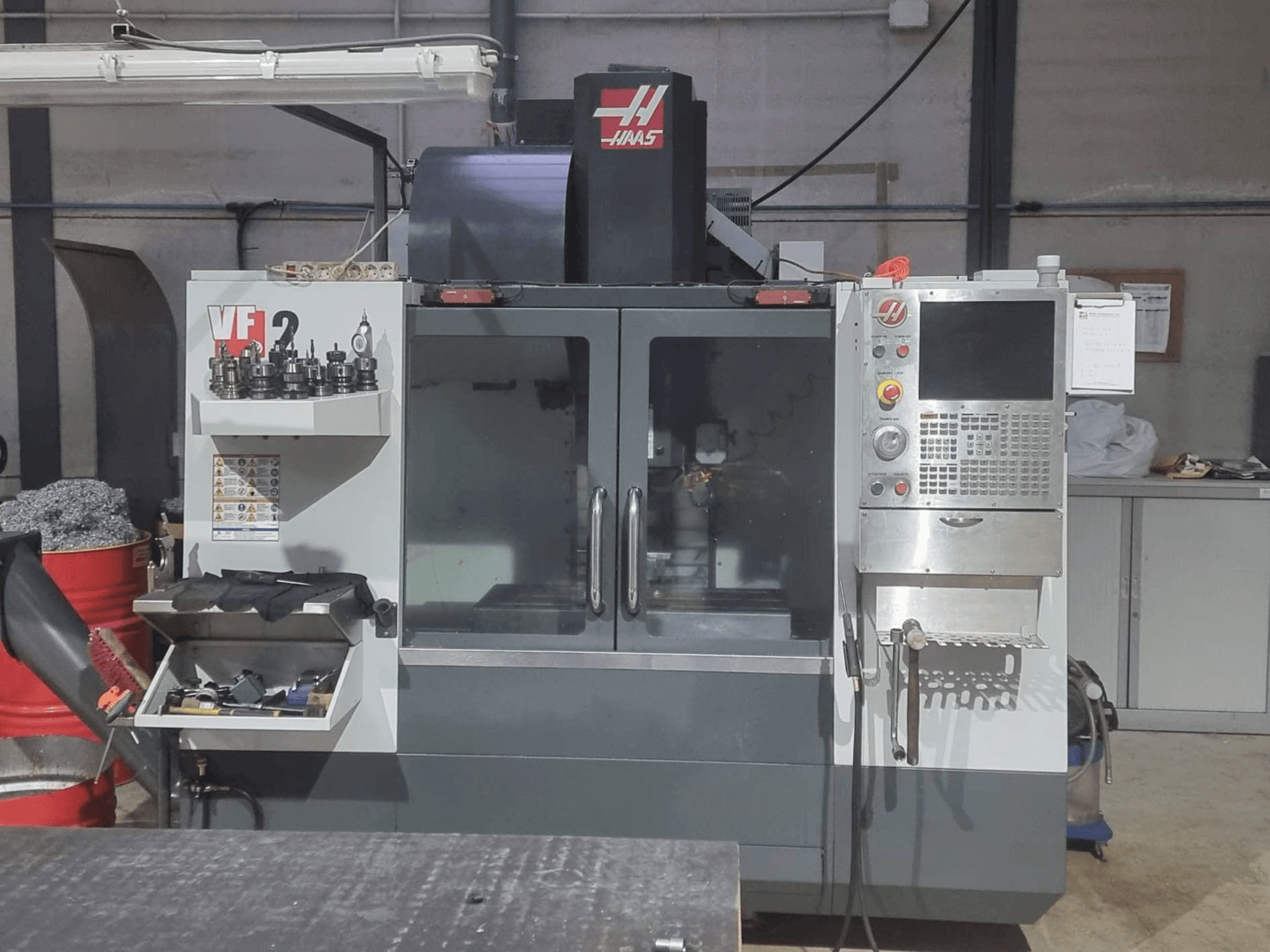 Front view of HAAS VF-2 machine