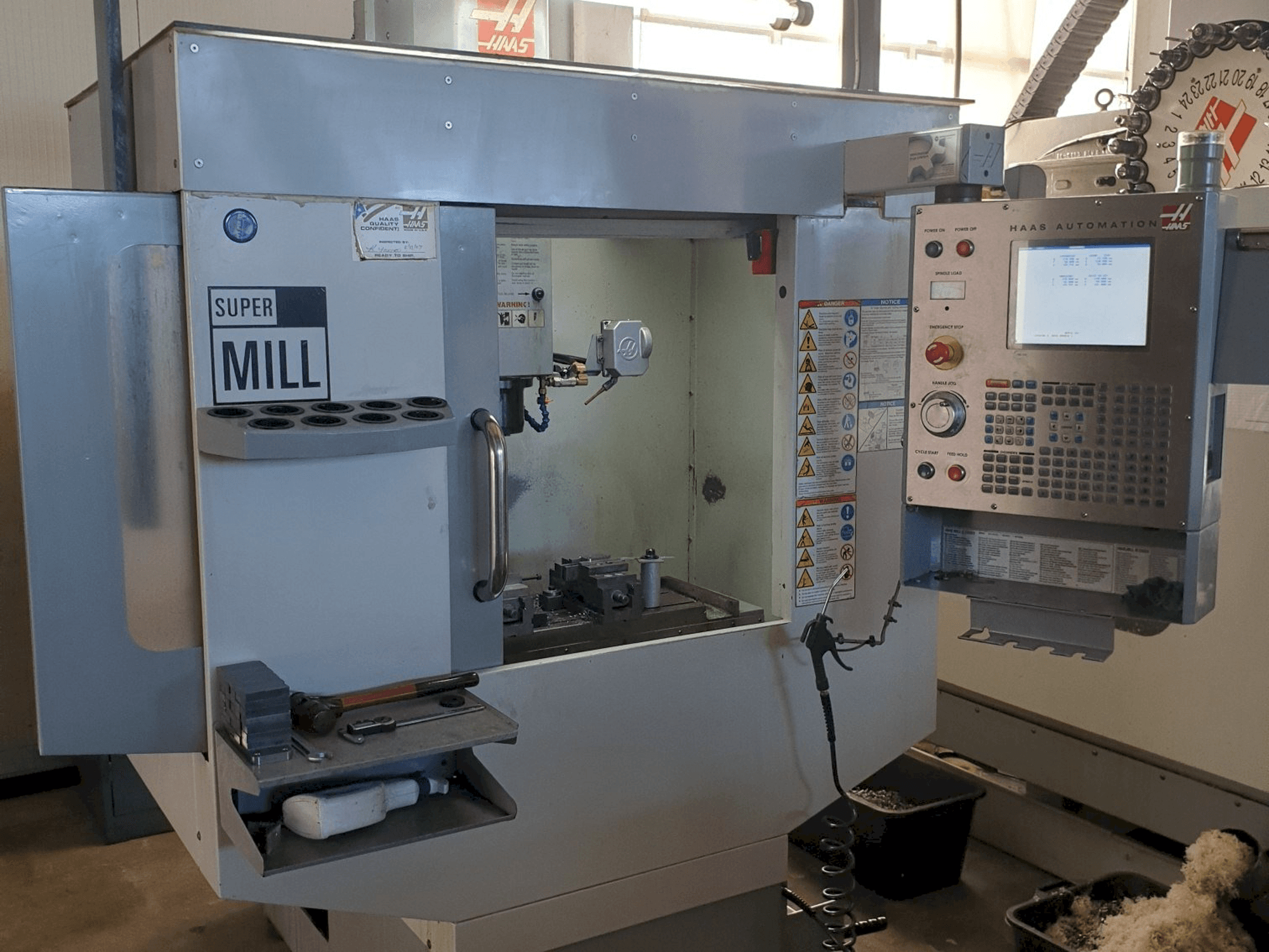 Front view of HAAS SUPER MINI MILL machine