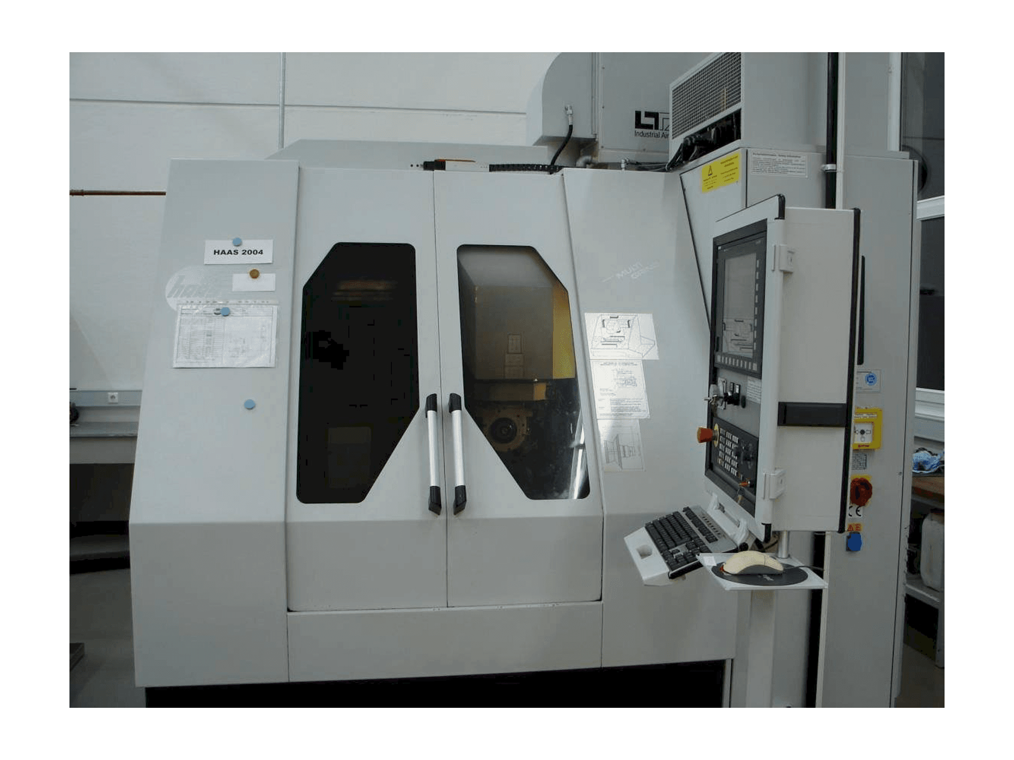Front view of HAAS Multigrind AF machine