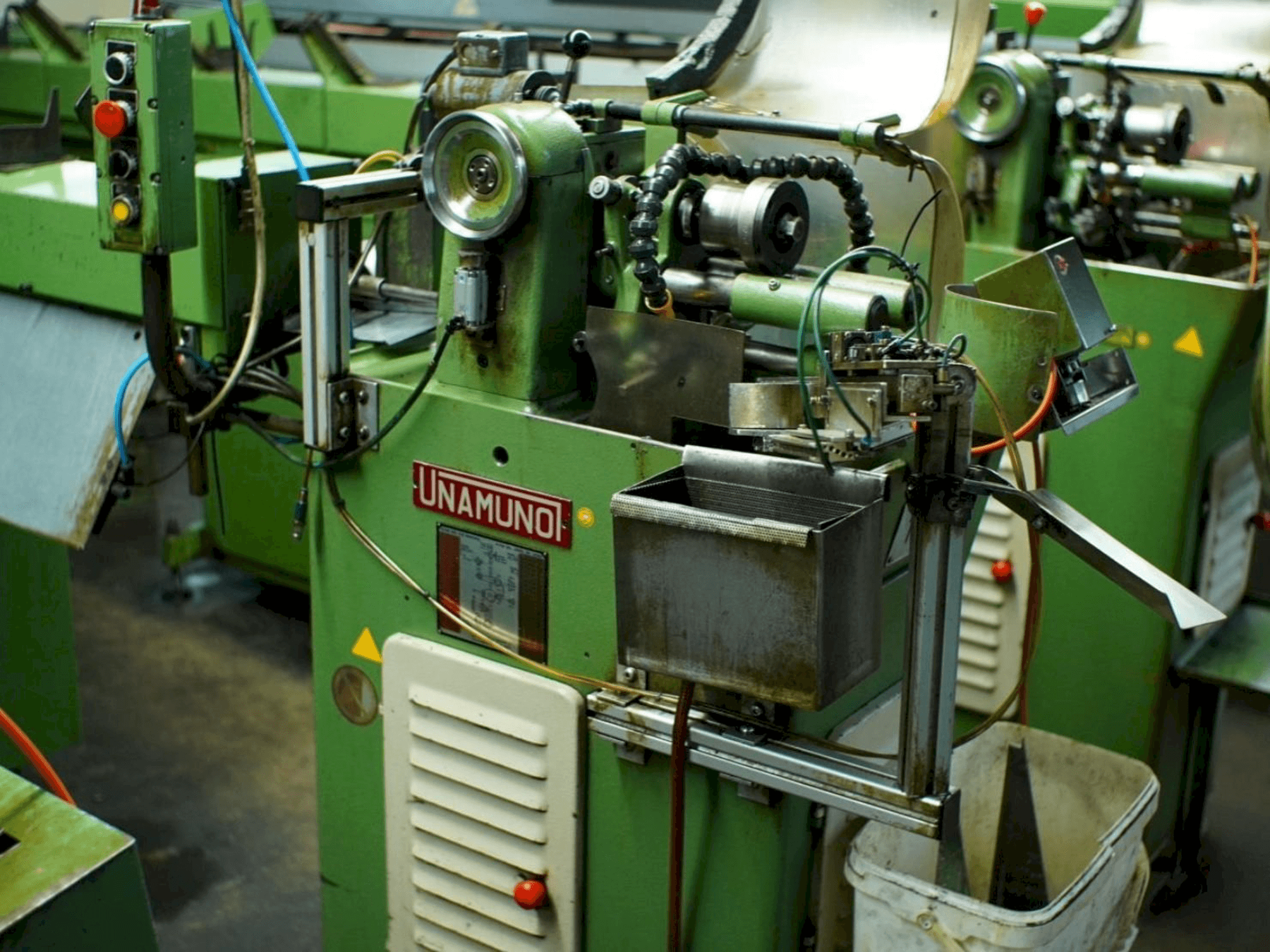 Front view of UNAMUNO TA-16-B machine