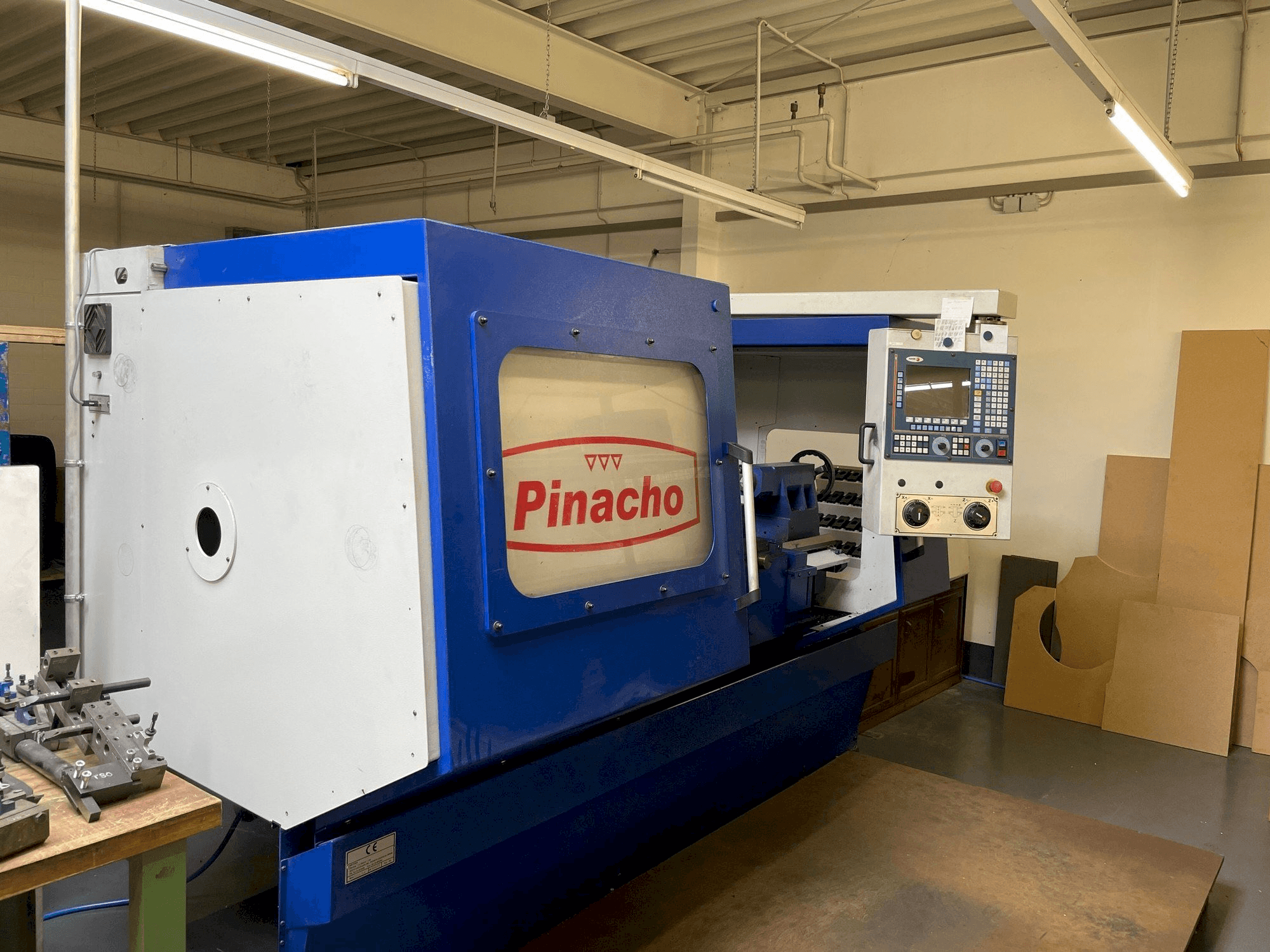 Front view of Pinacho CNC 260 machine