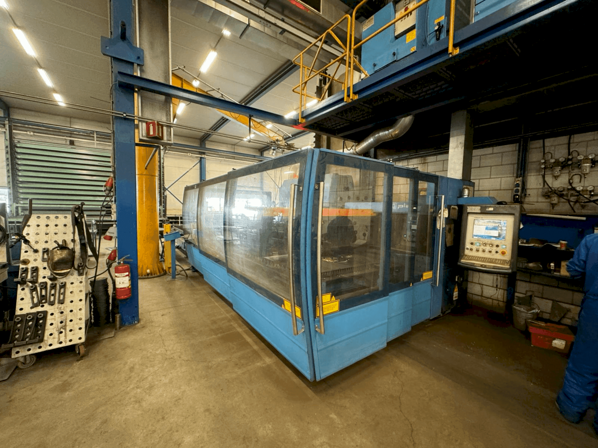 Front view of Prima Power Platino 1530HS 3kW CO2 machine