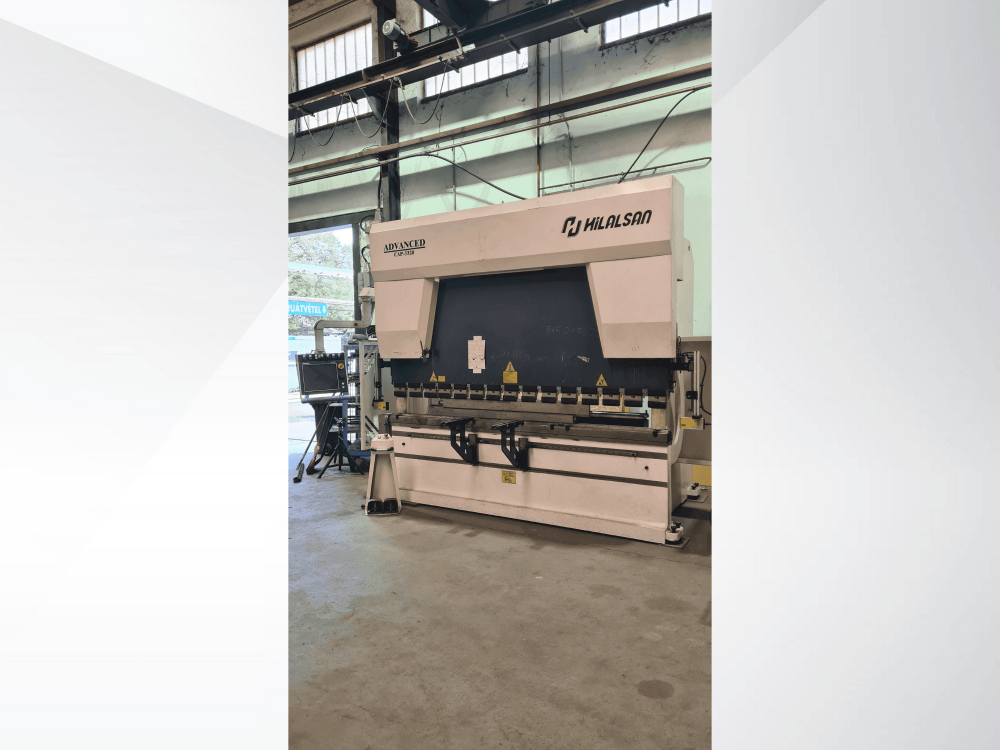 Front view of HILALSAN Advanced Cap 3320 machine