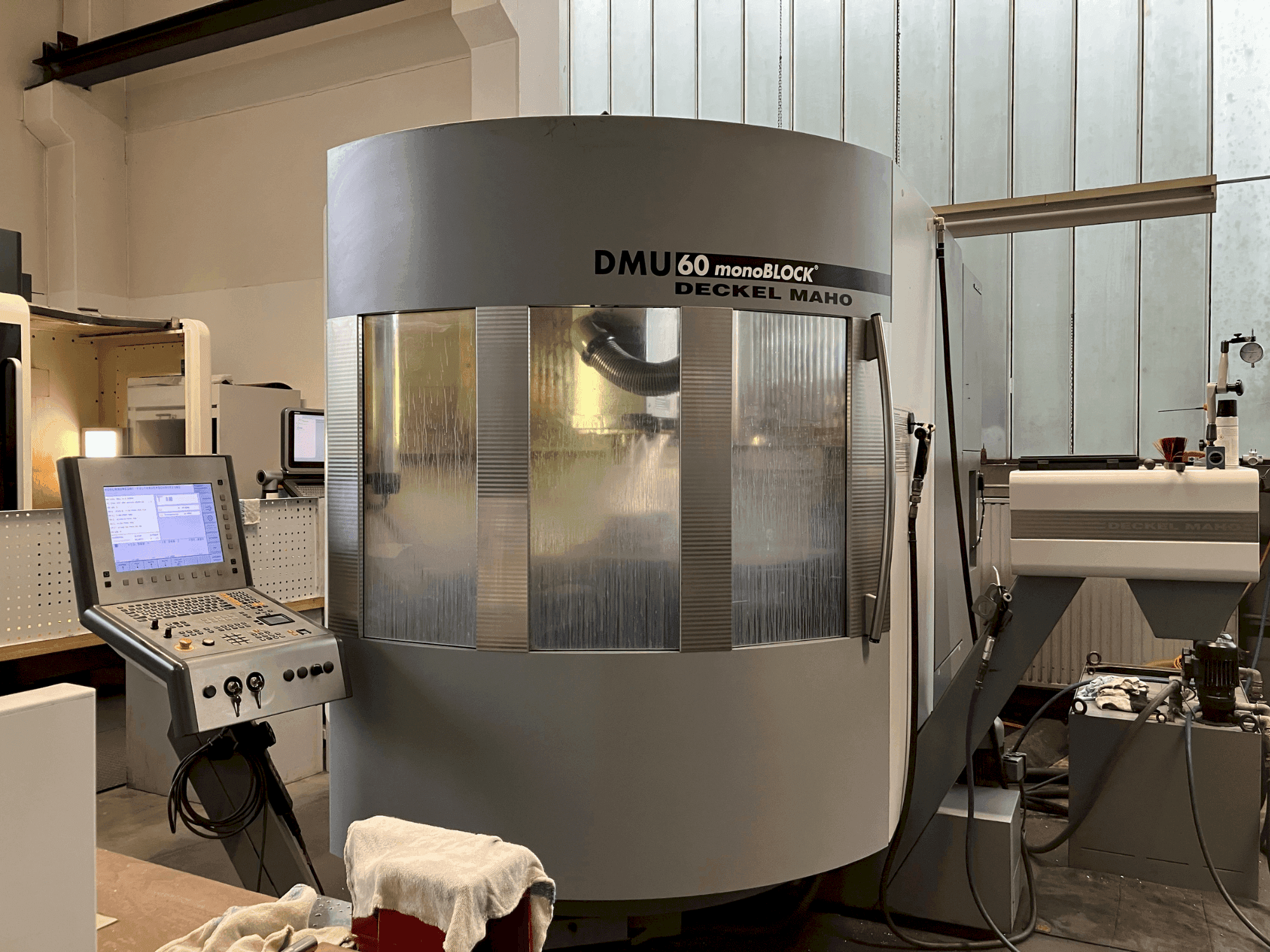 Front view of DMG DMU 60 monoBlock machine