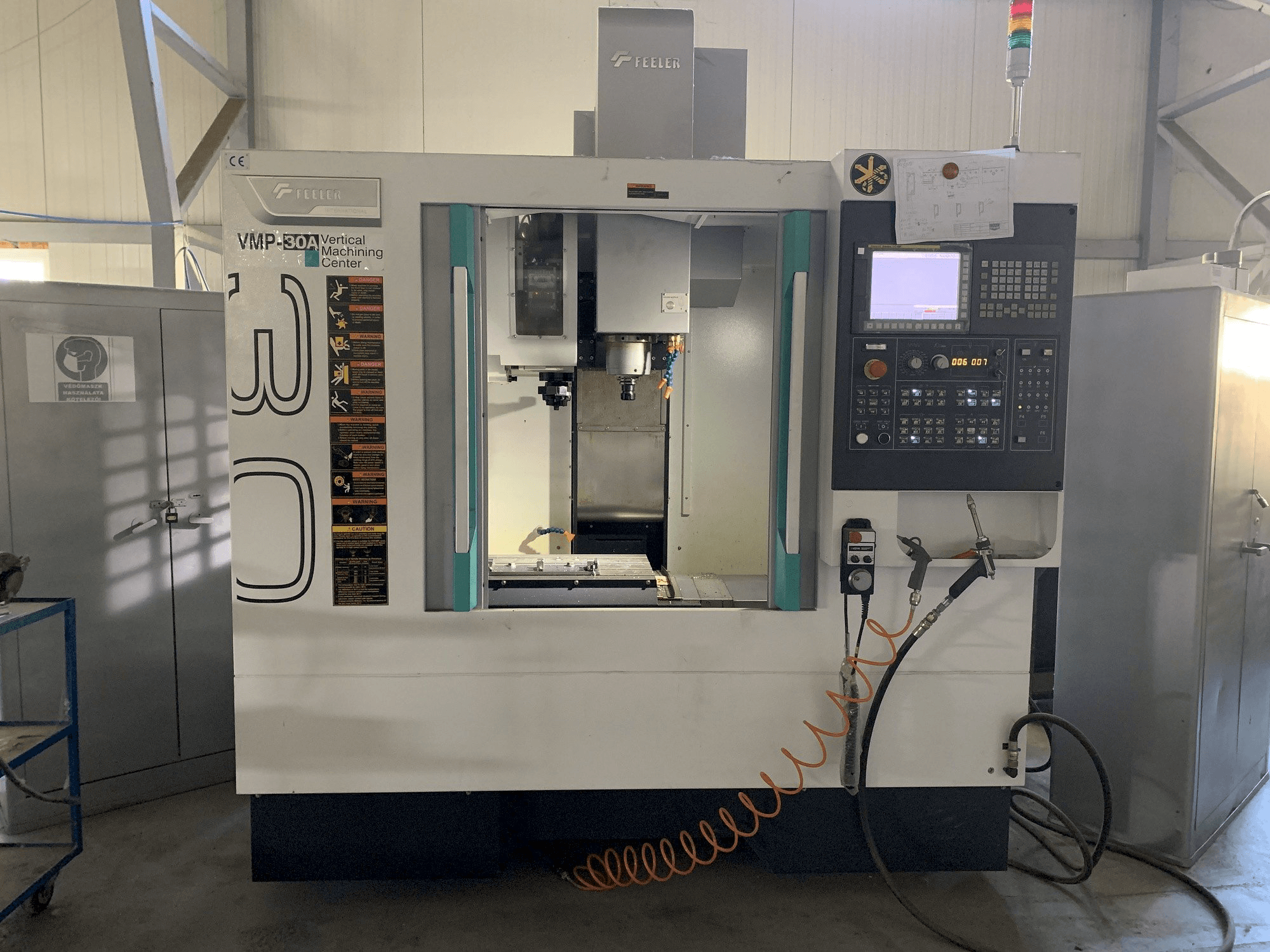 Front view of Feeler VMP 30 machine