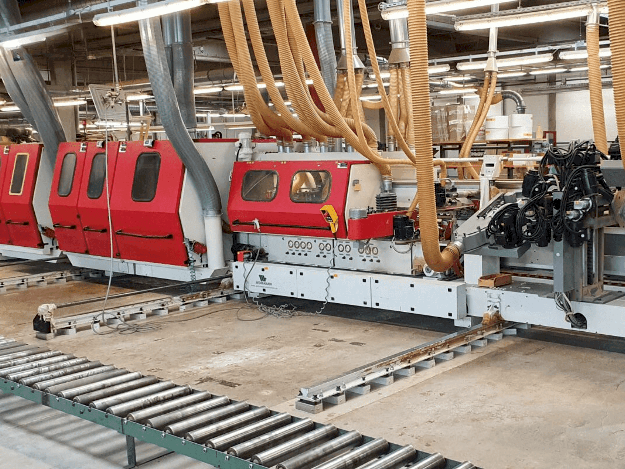 Front view of WEHRMANN Combima machine