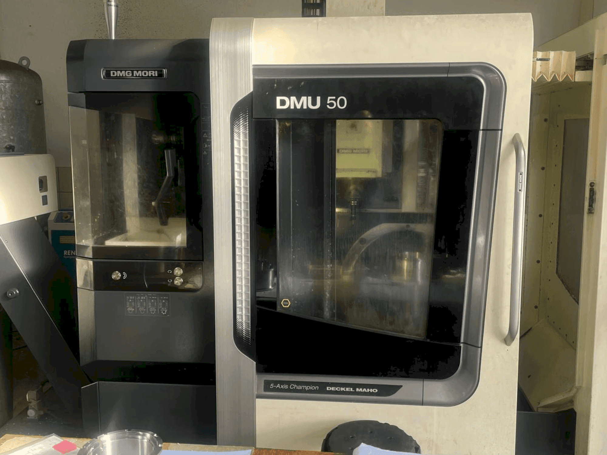 Front view of DMG MORI DMU 50 machine