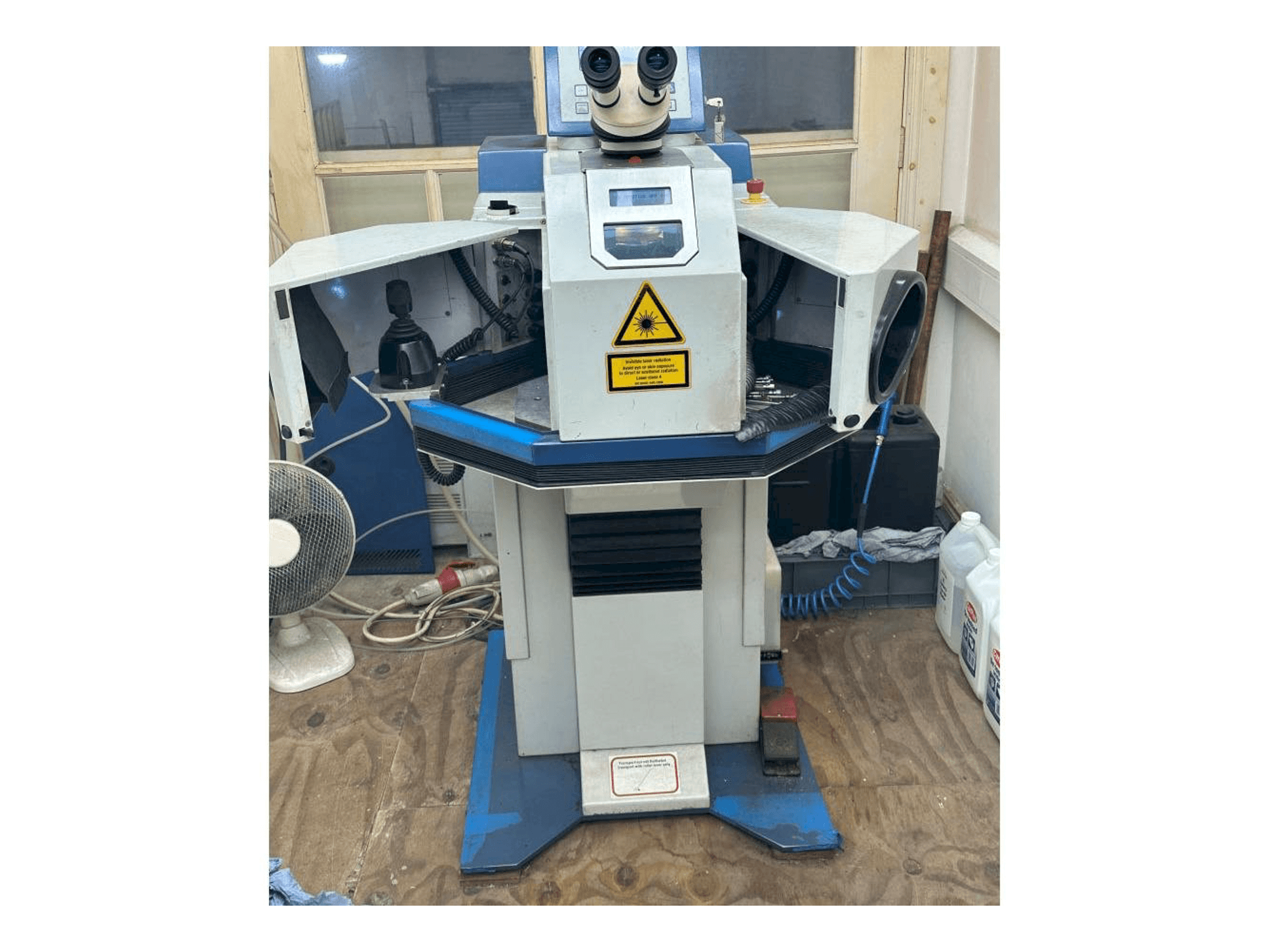 Front view of ALPHA LASER ALV 150 SM machine