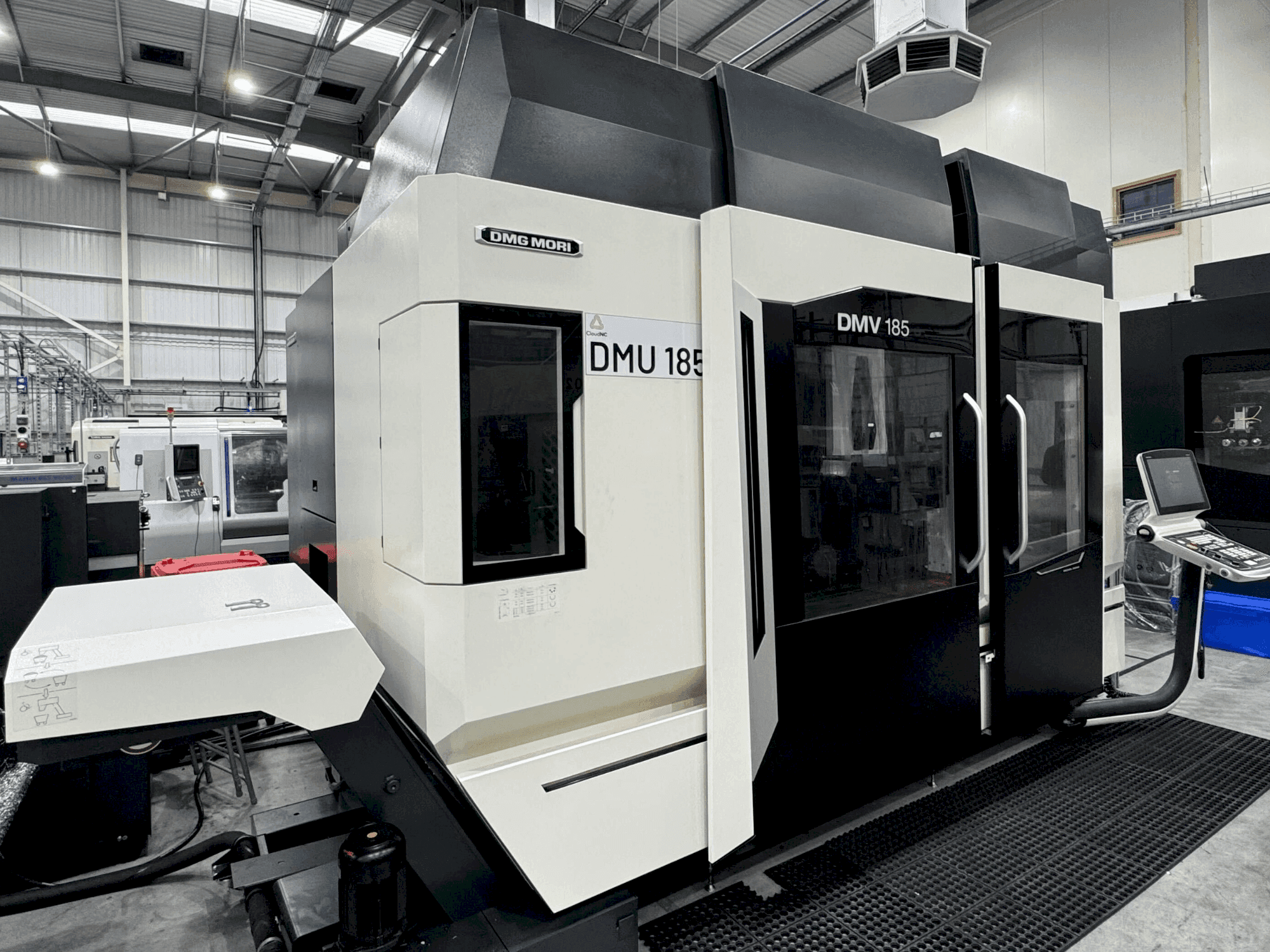Front view of DMG MORI DMV 185 machine