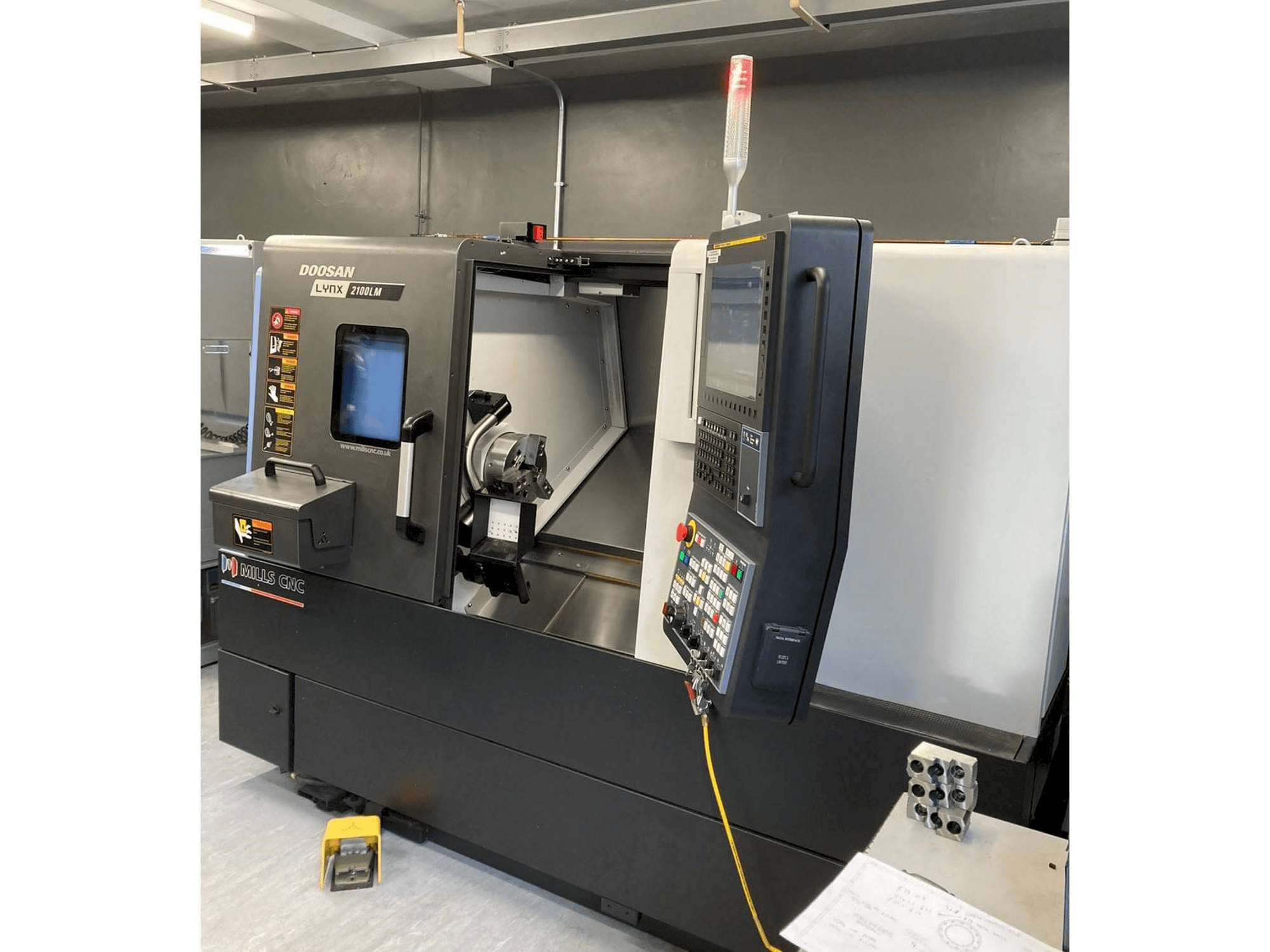 Front view of Doosan Lynx 2100 LMB machine