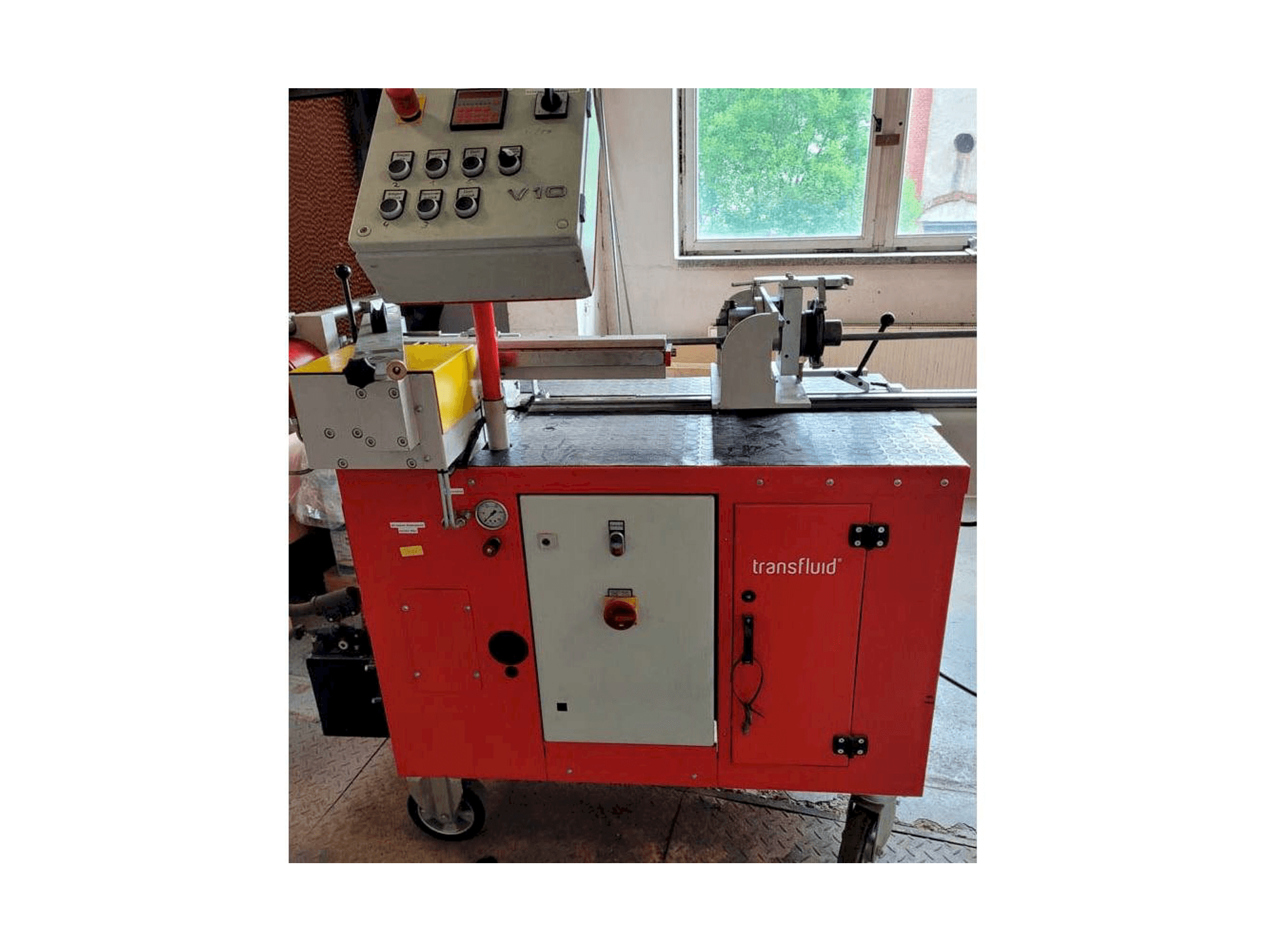 Front view of Transfluid DB 2060-K machine