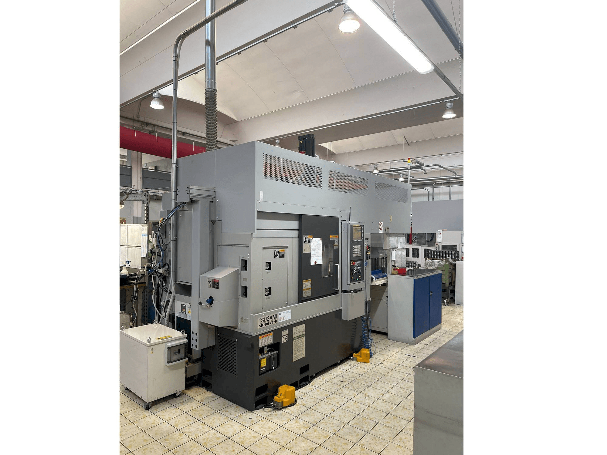 Front view of TSUGAMI M08SYE-II machine