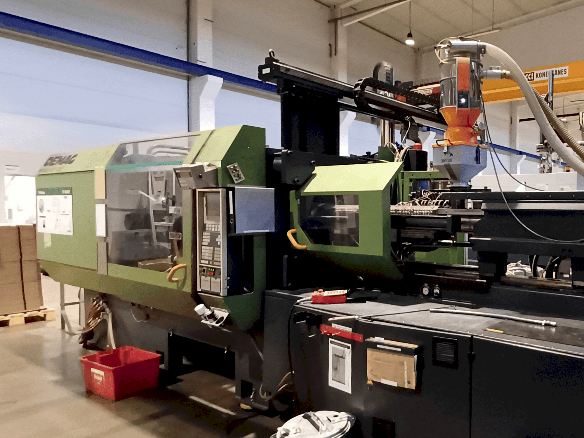 Front view of DEMAG ERGOTECH 4200-2300 machine