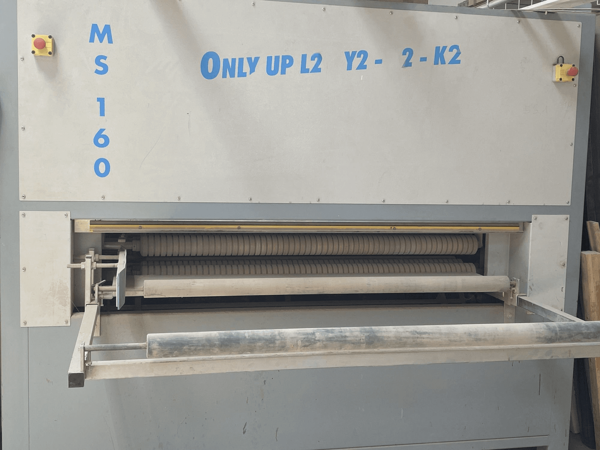 Front view of MS 160 ONLY UP L2-Y1-X1-K2 machine
