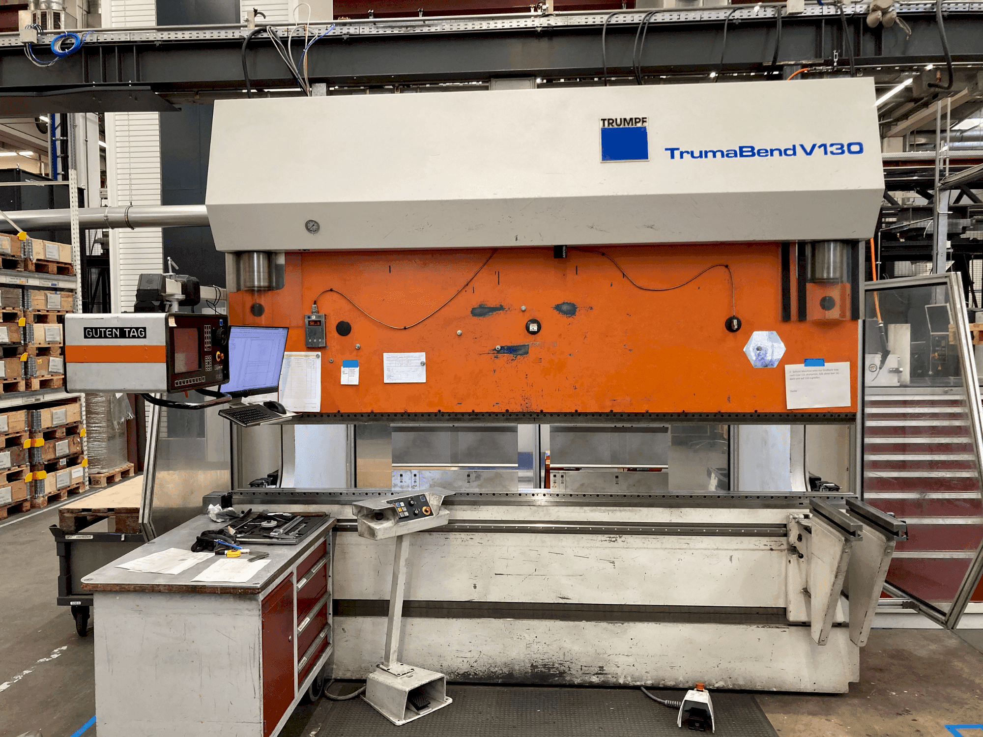Front view of TRUMPF TrumaBend V130 machine