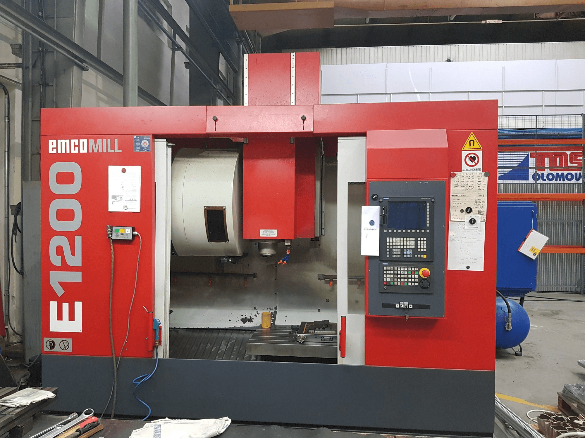 Front view of EMCO Emcomill E 1200 machine