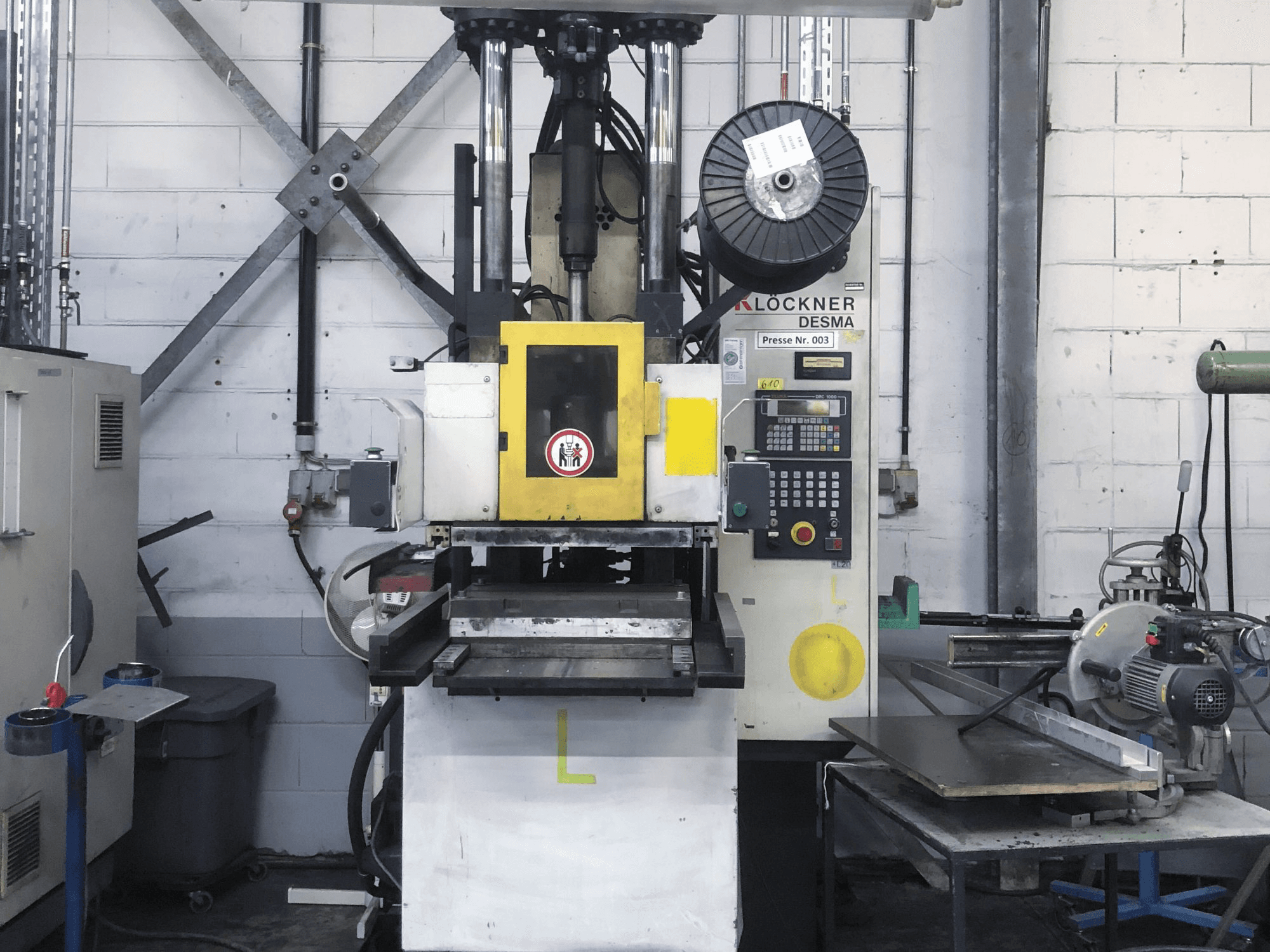 Front view of Kloeckner Desma 956.050 ZO Machine