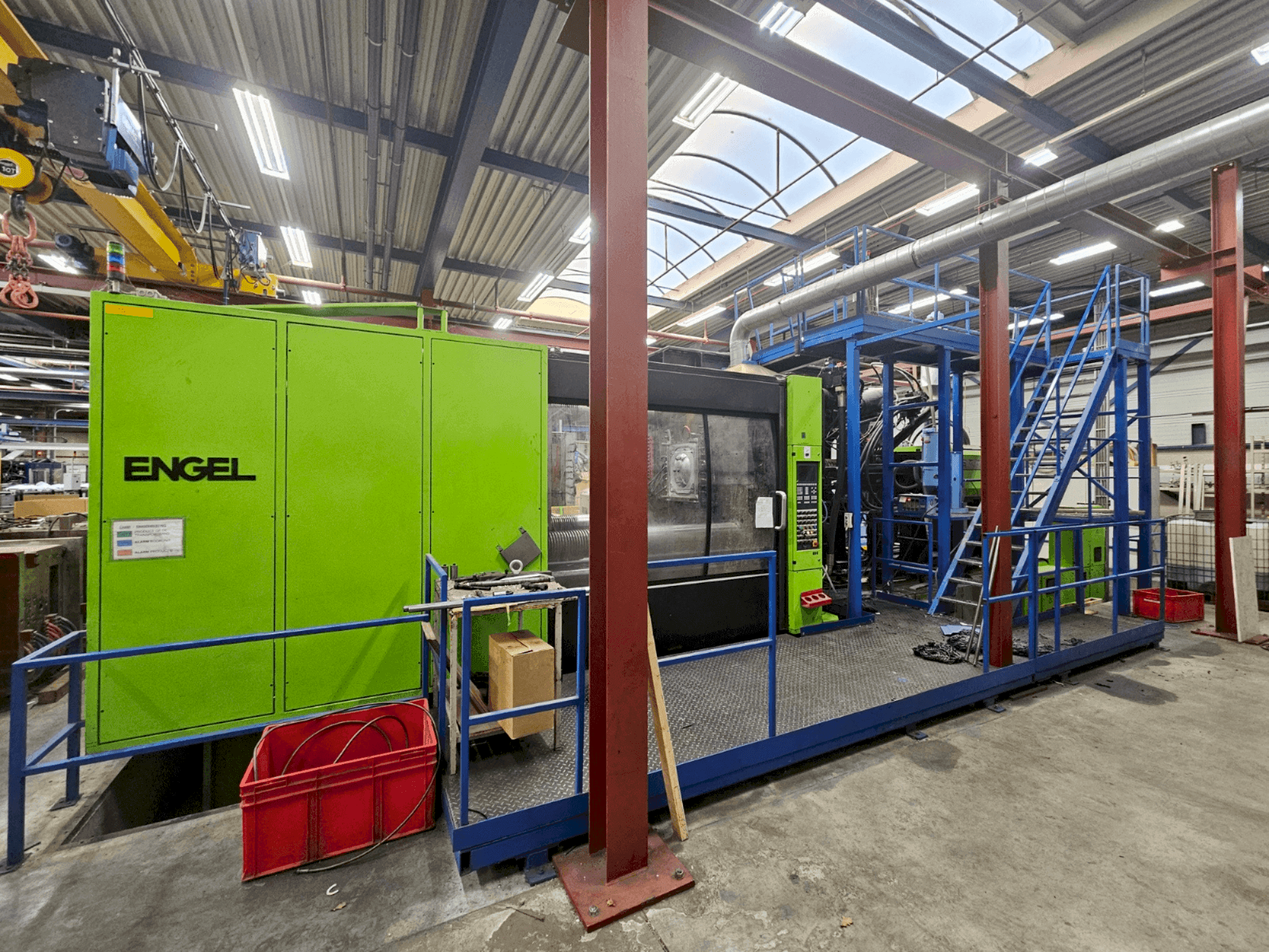 Front view of Engel 16050/2550-1500T Duo 2 F machine