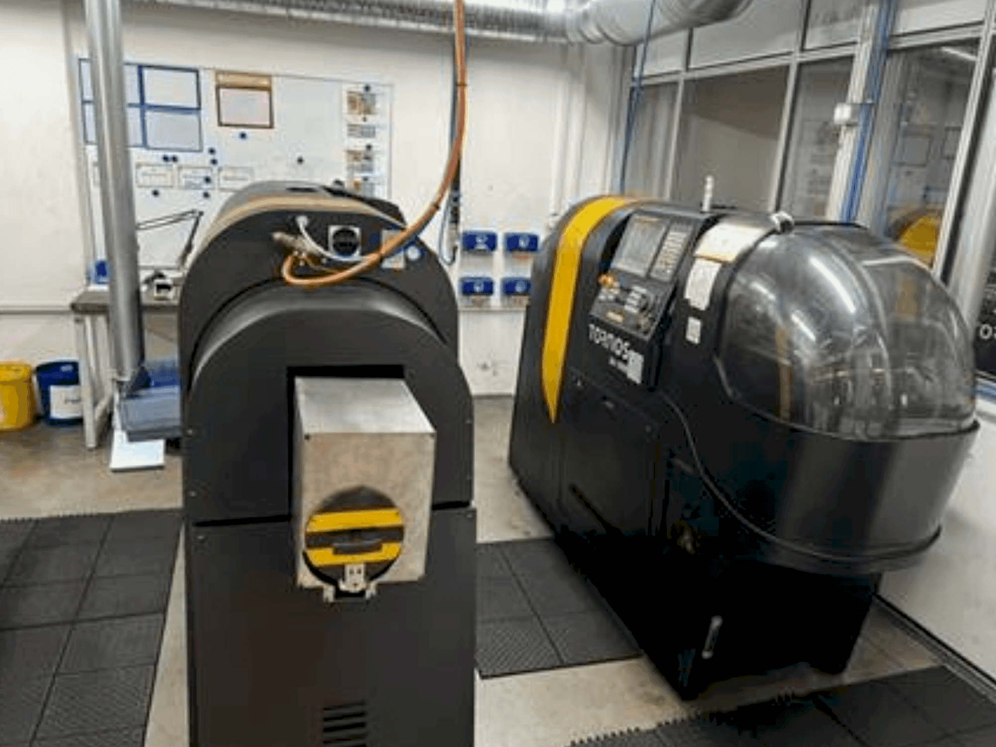 Front view of TORNOS BA 1008 machine