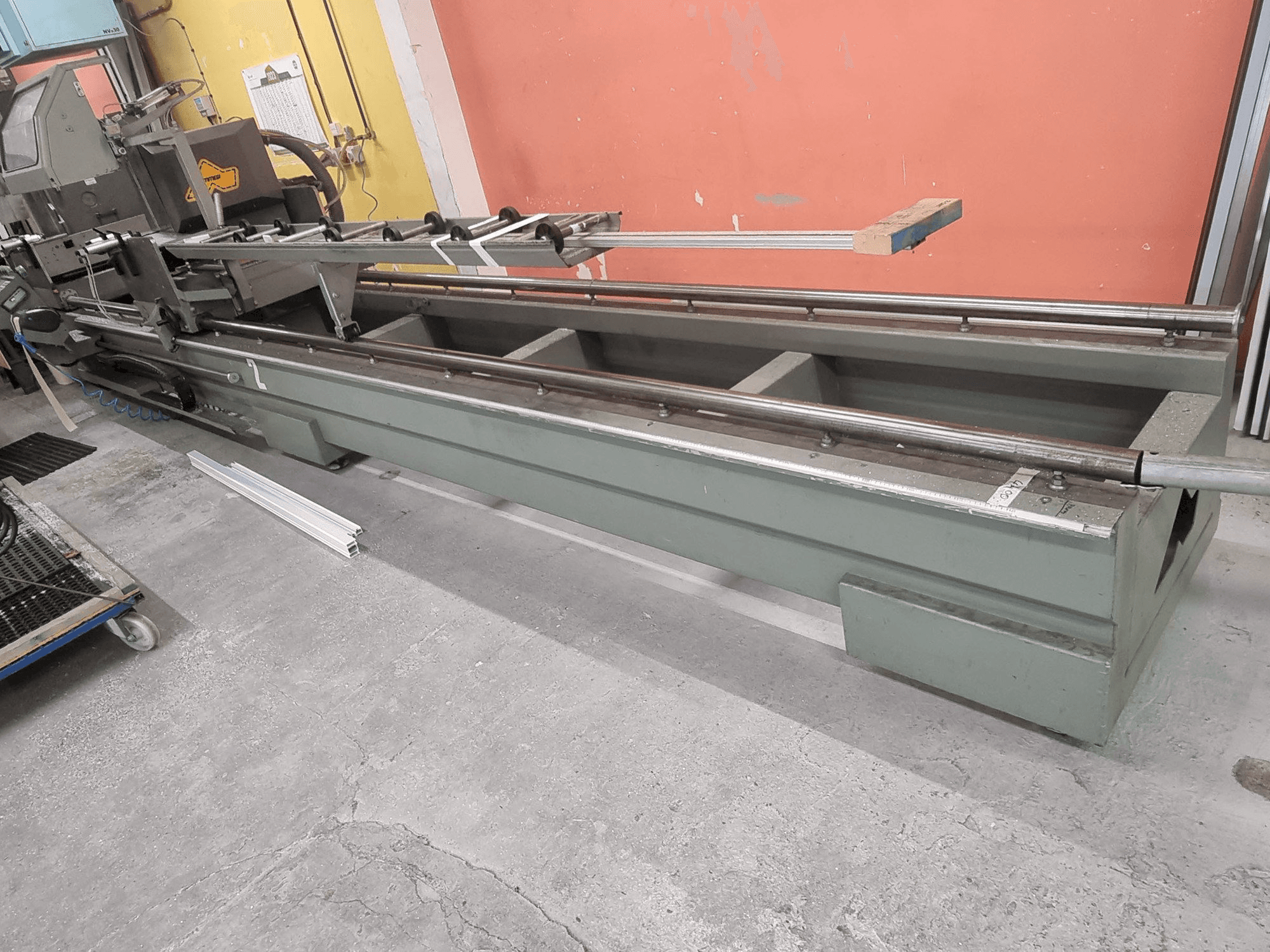 Front view of Emmegi TWIN ELECTRA SUN TU/6 machine