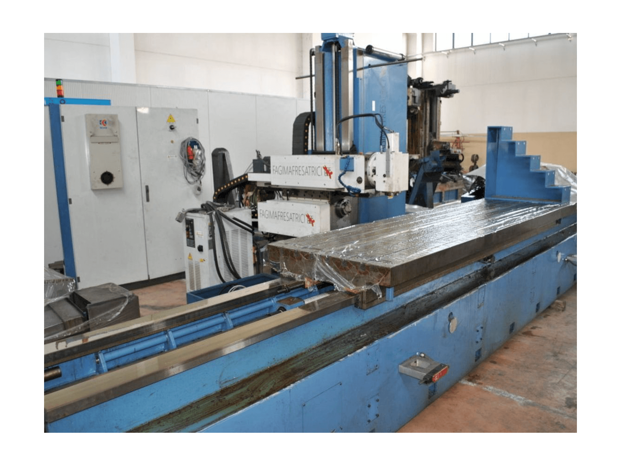 Front view of Fagima MMO 300 machine