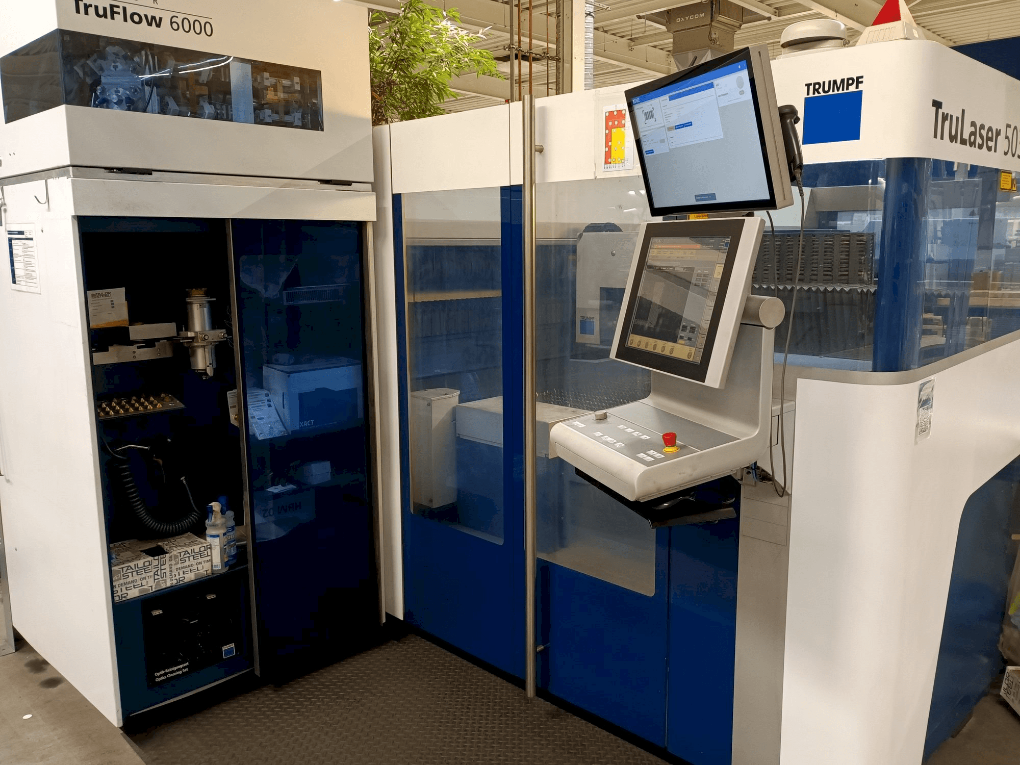 Front view of TRUMPF TruLaser 5030 6,0kW Co2 + LiftMaster machine