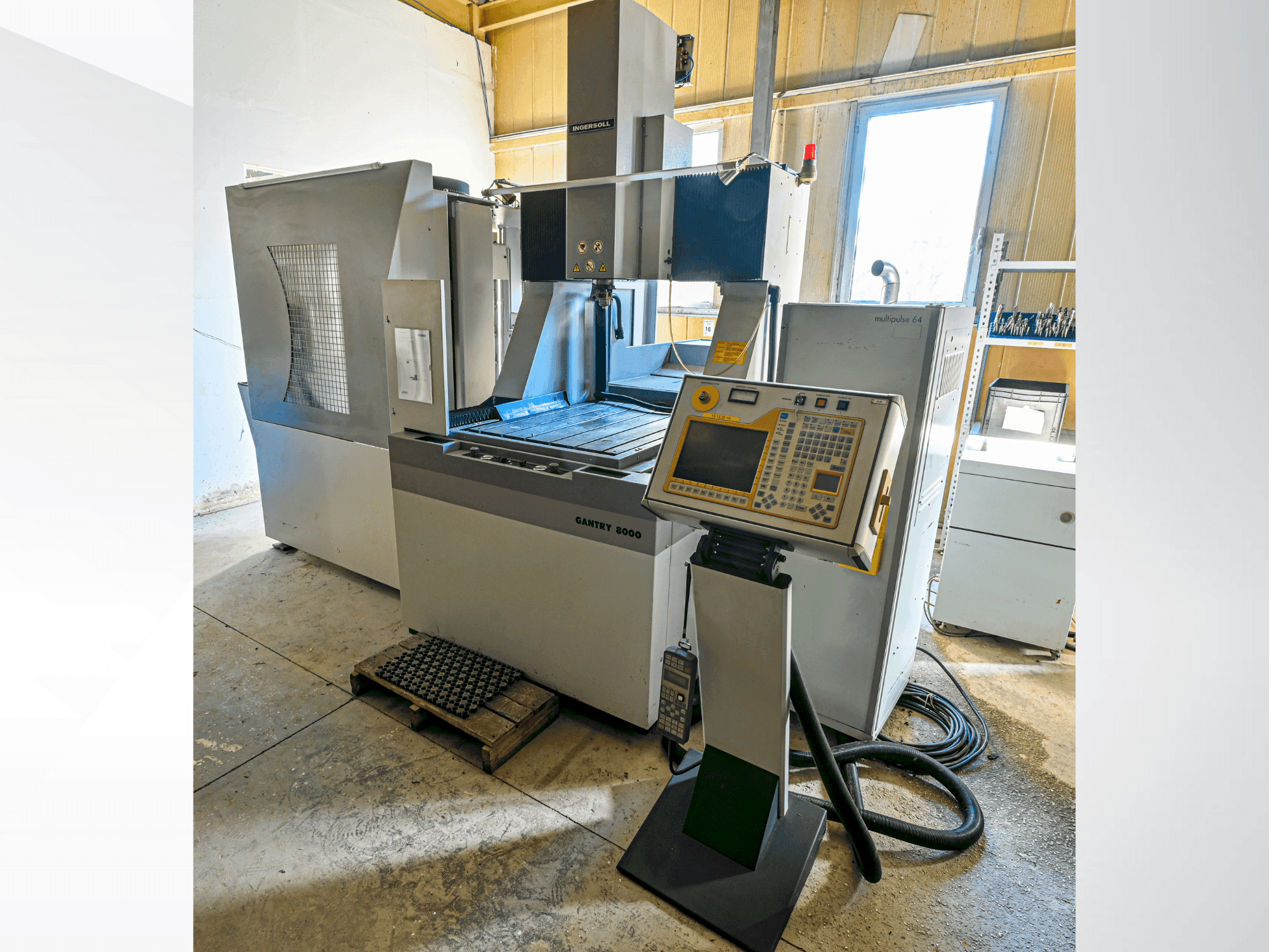 Front view of OPS INGERSOLL Gantry 8000 machine