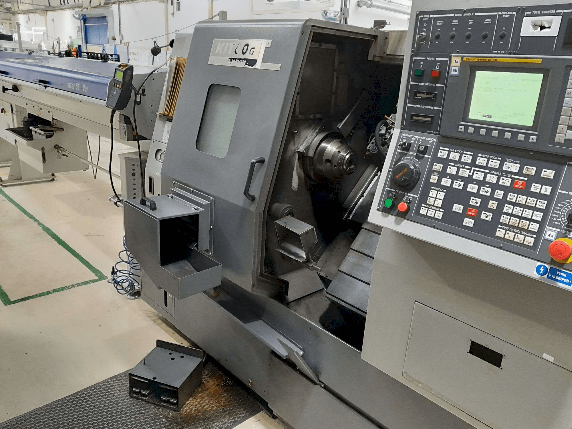 Front view of Hyundai Kia KIT60G machine